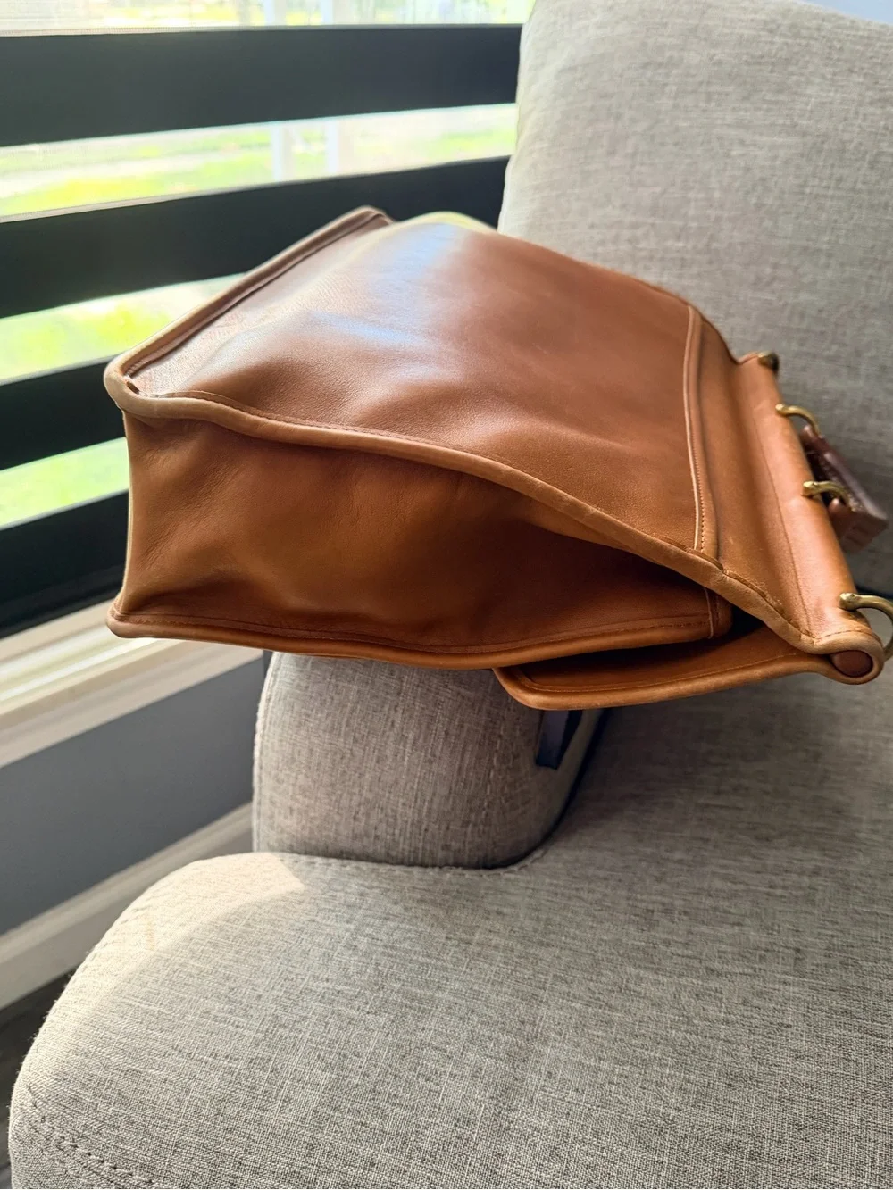 Vintage Coach Beekman 5266 Briefcase British Tan Glove Tanned Leather USA 1996